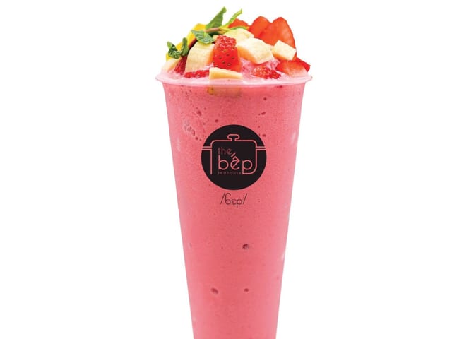 S5. Strawberry Banana Smoothie.