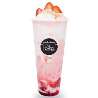 M10. Korean Strawberry Fresh Milk