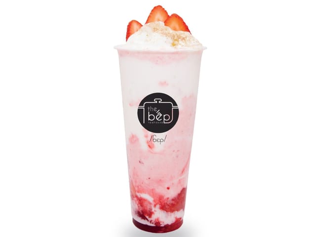 M10. Korean Strawberry Fresh Milk.