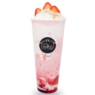 M10. Korean Strawberry Fresh Milk